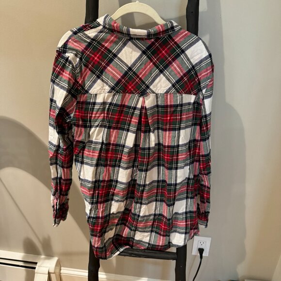 BDG Red, Green, White, and Black Flannel Button Down Long Sleeve Top - Picture 4 of 4